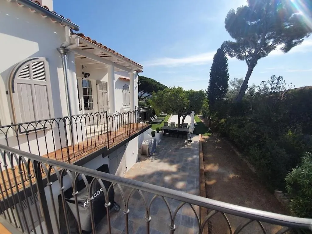 Villa Les Bruyeres Sarrazine Cavalaire-sur-Mer Franciaország
